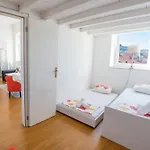 Prime Apartment *